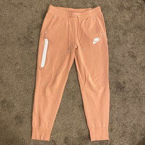 Nike Tech Joggers Peach Size Medium